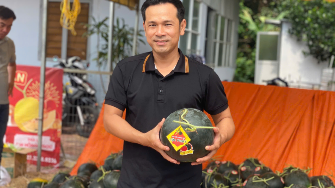Vietnam about us banner