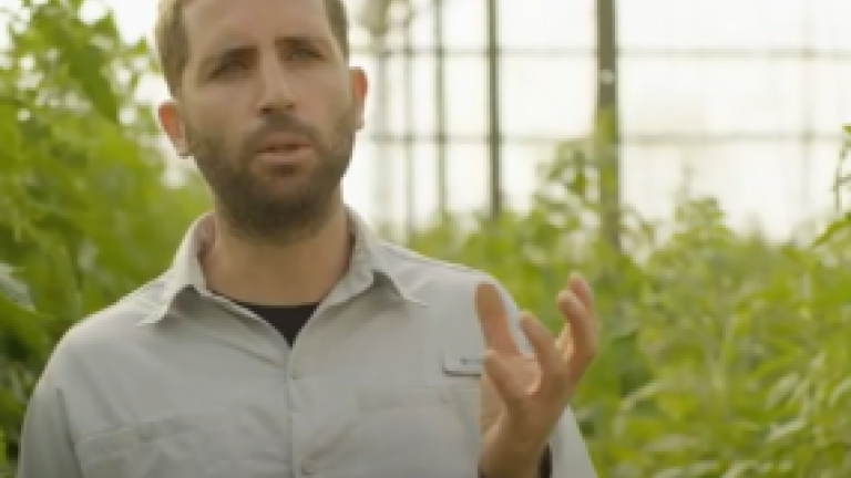 Israel Grower Thumbnail
