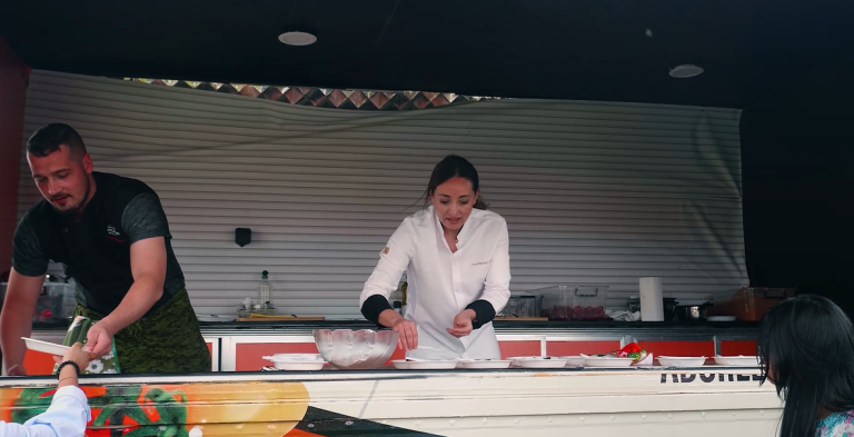 Chef Meriem dans la caravane Syngenta